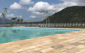 Toca do Caranguejo-Iate Clube Rio Verde - Ilha Comprida
